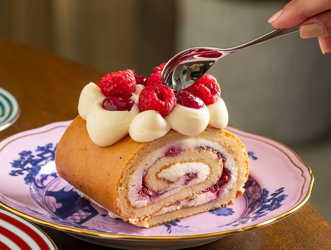 Exquisite Cakes for Every Celebration 